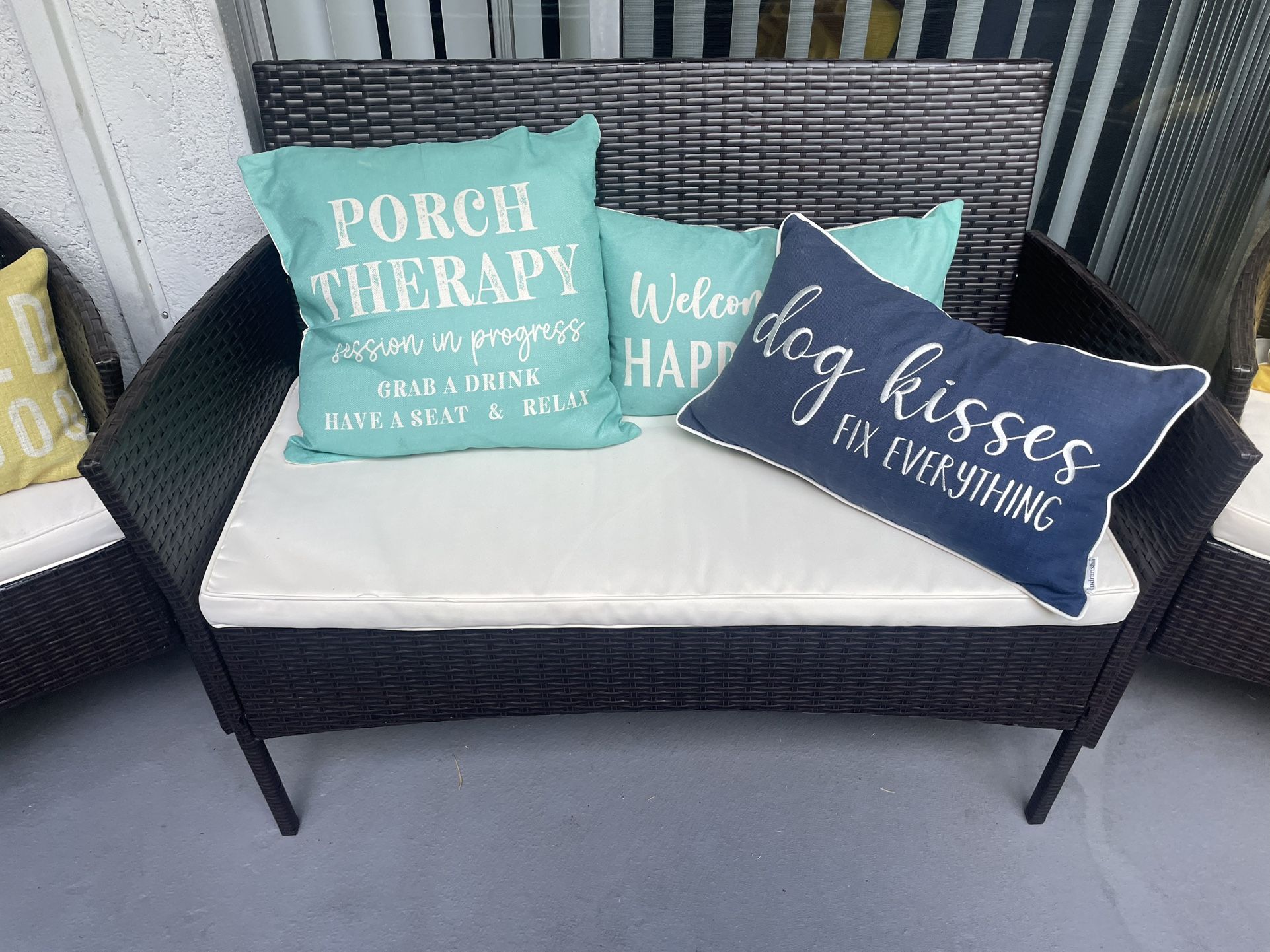 | 4-Piece Patio Set With All Pillows And Covers