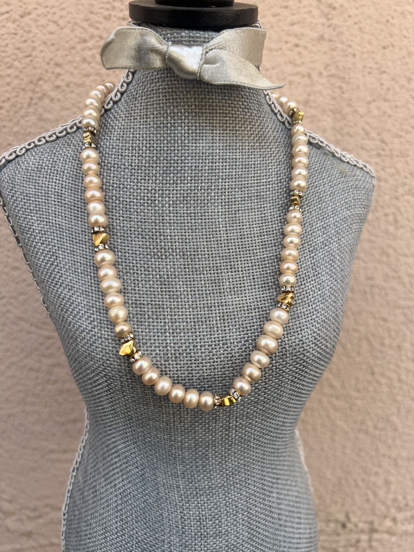 Vintage Gorgeous Real Pearl Necklace Choker Iridescent Pink Champagne Crystals