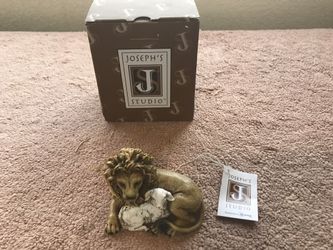 NEW Resin Lion And Lamb Ornament by Roman/Joseph"s Studio In Original Box