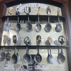 Franklin Mint Country Store Spoon Set