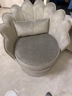 Brand new shell chair