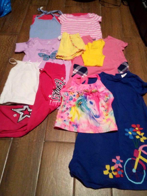 Little Girl Clothes 