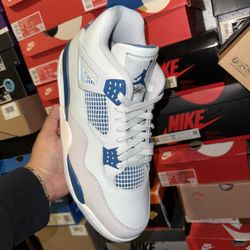 Jordan 4 Military Blue 