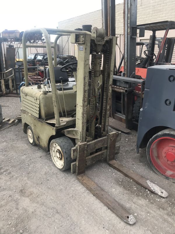 Old Clark Forklift for Sale in North Las Vegas, NV OfferUp