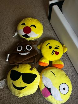 Emoji pillows