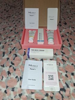 MUSELY ANTI-AGING SERUM & CREAM KIT ( BRAND NEW!!!)