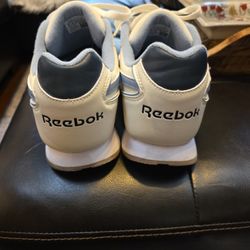 Classic REEBOK