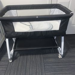 Bassinet Free