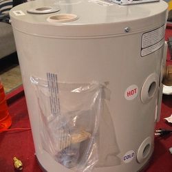  Bradford White 6 Gallon  Electronic Water Heater 