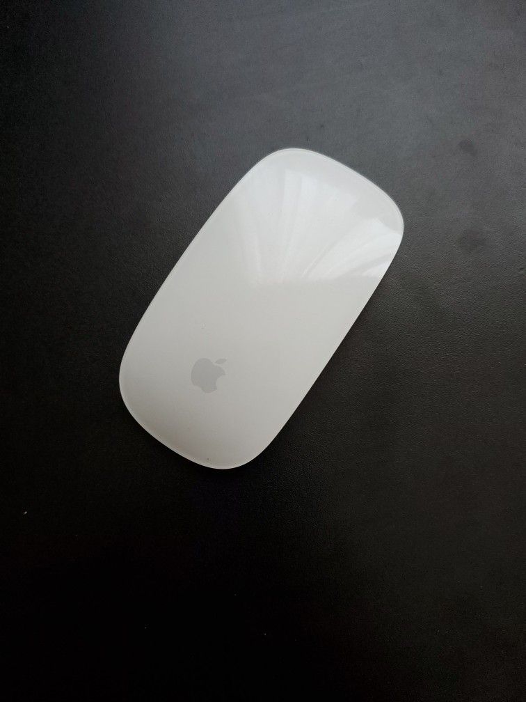 Apple Magic Mouse 2
