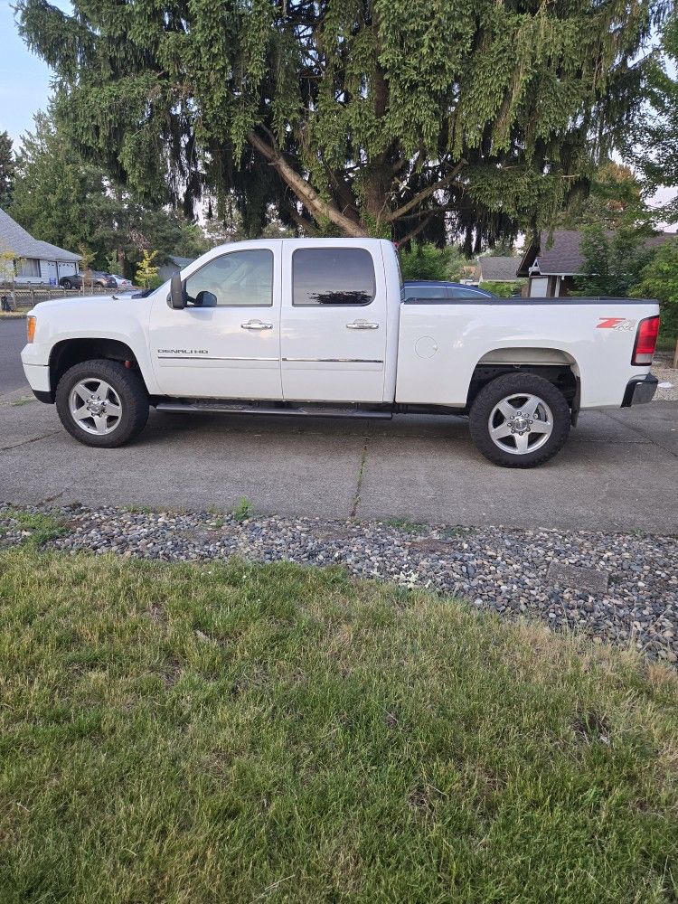 2013 GMC Sierra