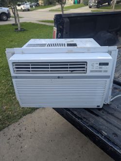 LG Window Air Conditioner