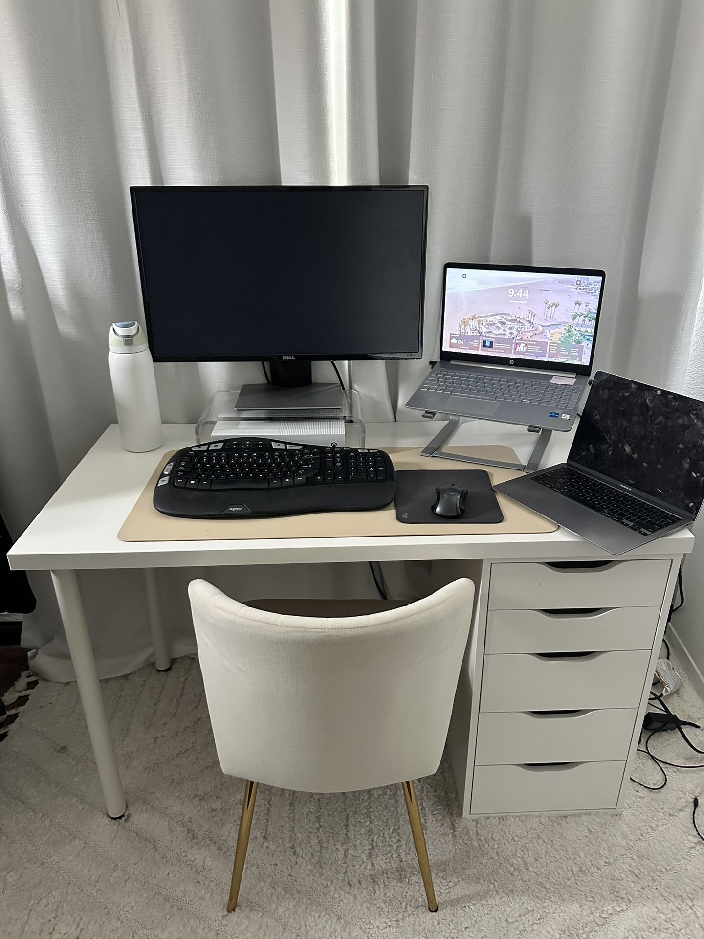 IKEA DESK
