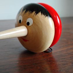 Firenze Italy Pinochio Long Nose Yo-yo Toy