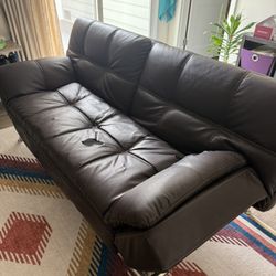 Free Couch 