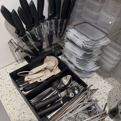 Kitchen Knives + Silverware Set