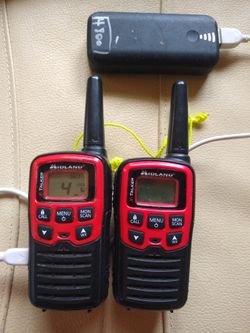 Walkie Talkie Midland Micro Handheld Ultralight 2 Way Radios Camping Hiking Vox Handsfree USB Powered AAA Battery Motorola Cobra REI Backpack Fishing 