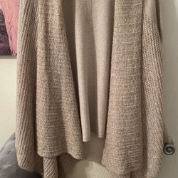 Beautiful tan cardigan sweater size large 