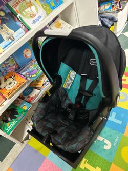 Infant Car seat