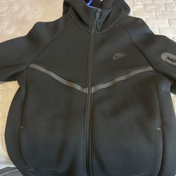 Brand New Black Nike Teach Size Small In Men 