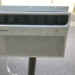 Used window air conditioner Hisense 8000BTU