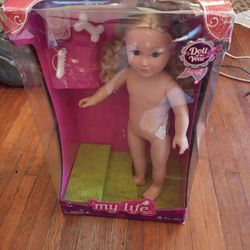 I found this doll in my mom's attic after I was cleaning it out she is my life as doll dog walker no clothes and some of her accessories are gone not 
