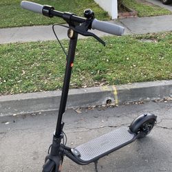 Ninebot KickScooter F25