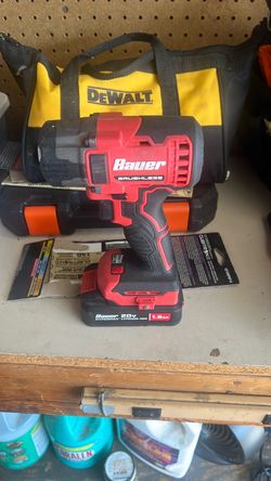 Bauer HyperMax impact drill