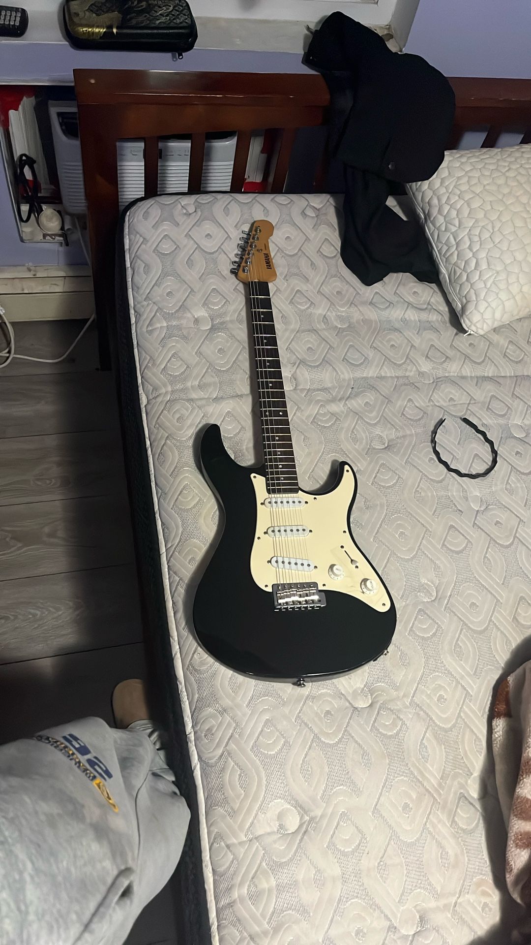 Yamaha Electric Guitar  