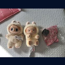 Labubu Sit Down And Stand Up With Outfit