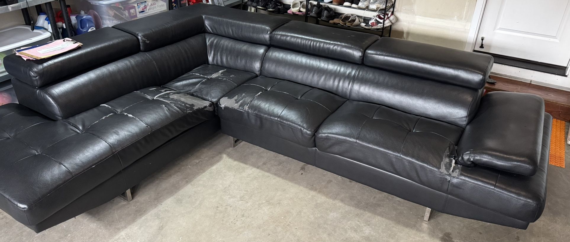 Leather Sofa 