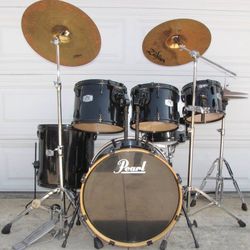 FREE DELIVERY! Pearl EX Black Drum Set w/ Zildjian Cymbals and Hardware