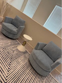 Blue arm chairs set of 2