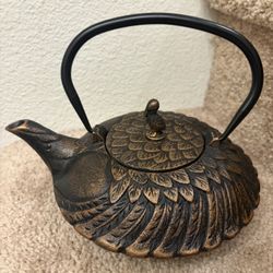 Cast Iron Teapot Pelican on Lid Embossed Feathers Motif Enamel Porcelain Inside