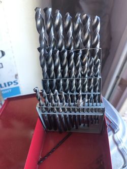 Complete set of Milwaukee drill bits. A couple of them have been used