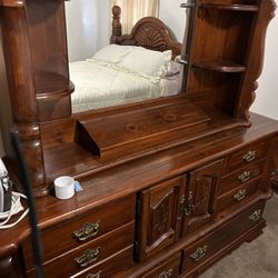 Vintage Queen Bedroom Set For Sale