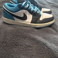 Air Jordan One Low SE ‘ Laser Blue’ 