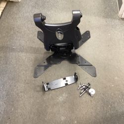 Omnimount Full Motion Flat Screen 23”-47” With Hard Ware