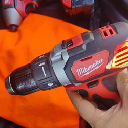 Milwaukee Tools