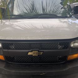 2015 Chevy Express 