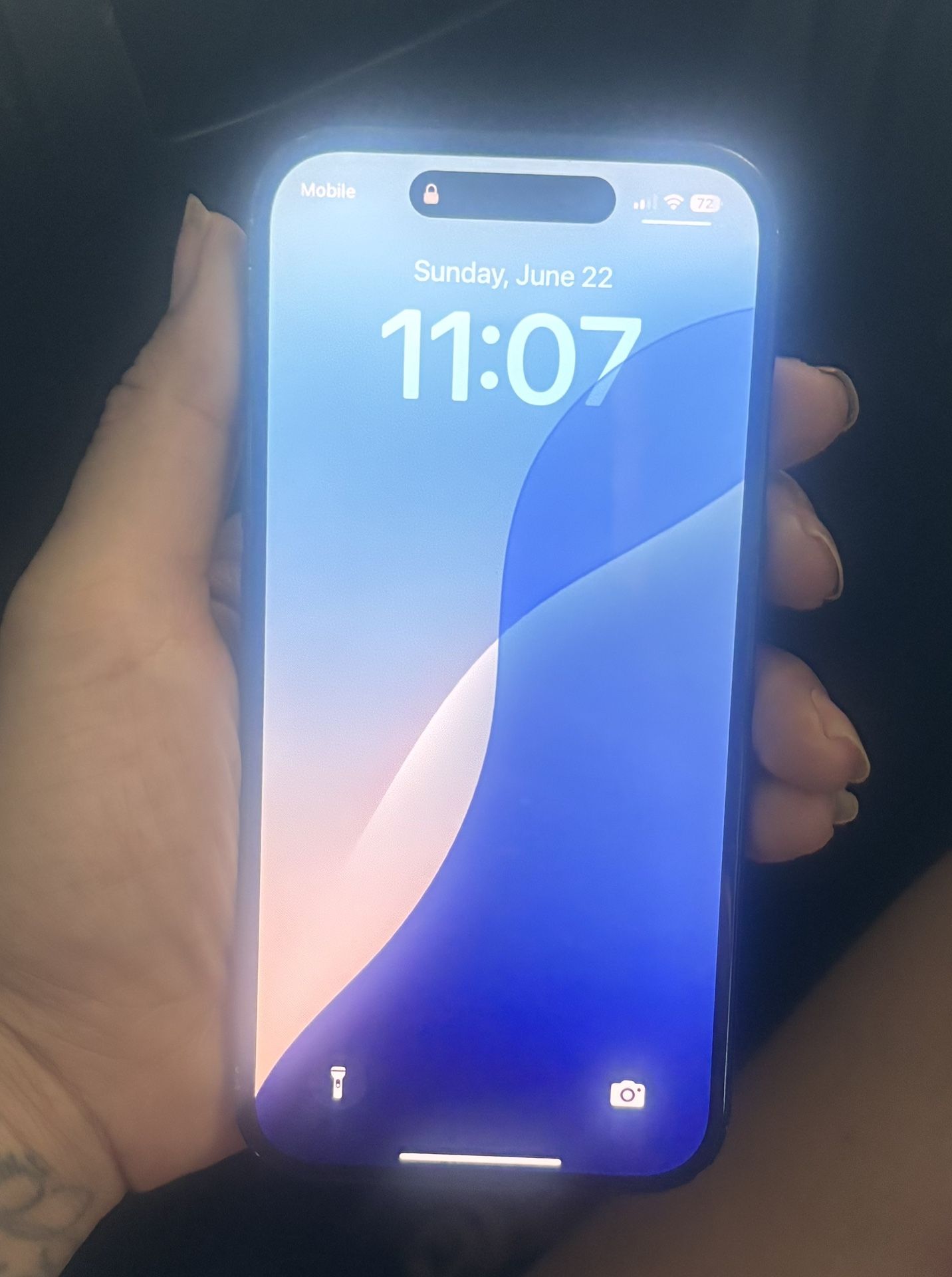 iPhone 16