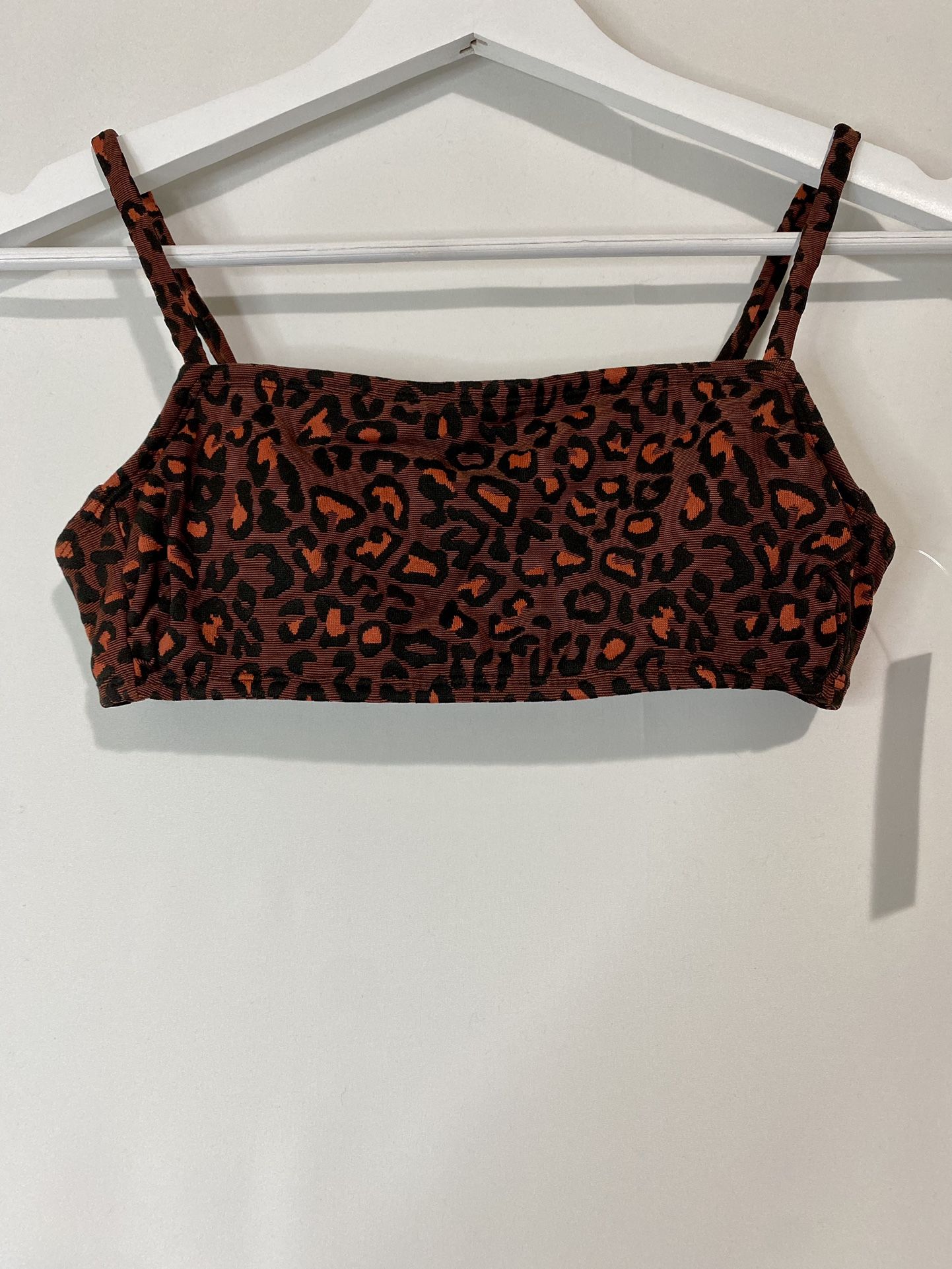 Xhilaration Women’s Hipster Bikini Swim Top Maroon Animal Print NWT