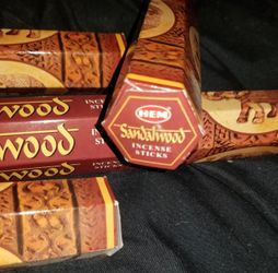 NWT Hem Sandalwood Incense Sticks 20 Sticks per Pack Price Includes One Box