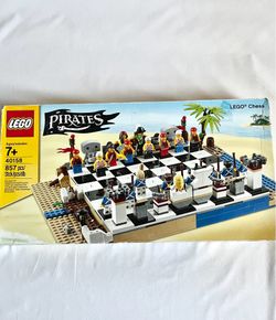 LEGOS 40158 Pirates Chess *Complete Set Mint Figurines Imperial Soldiers