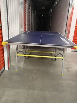 Dunlop Ping Pong Table