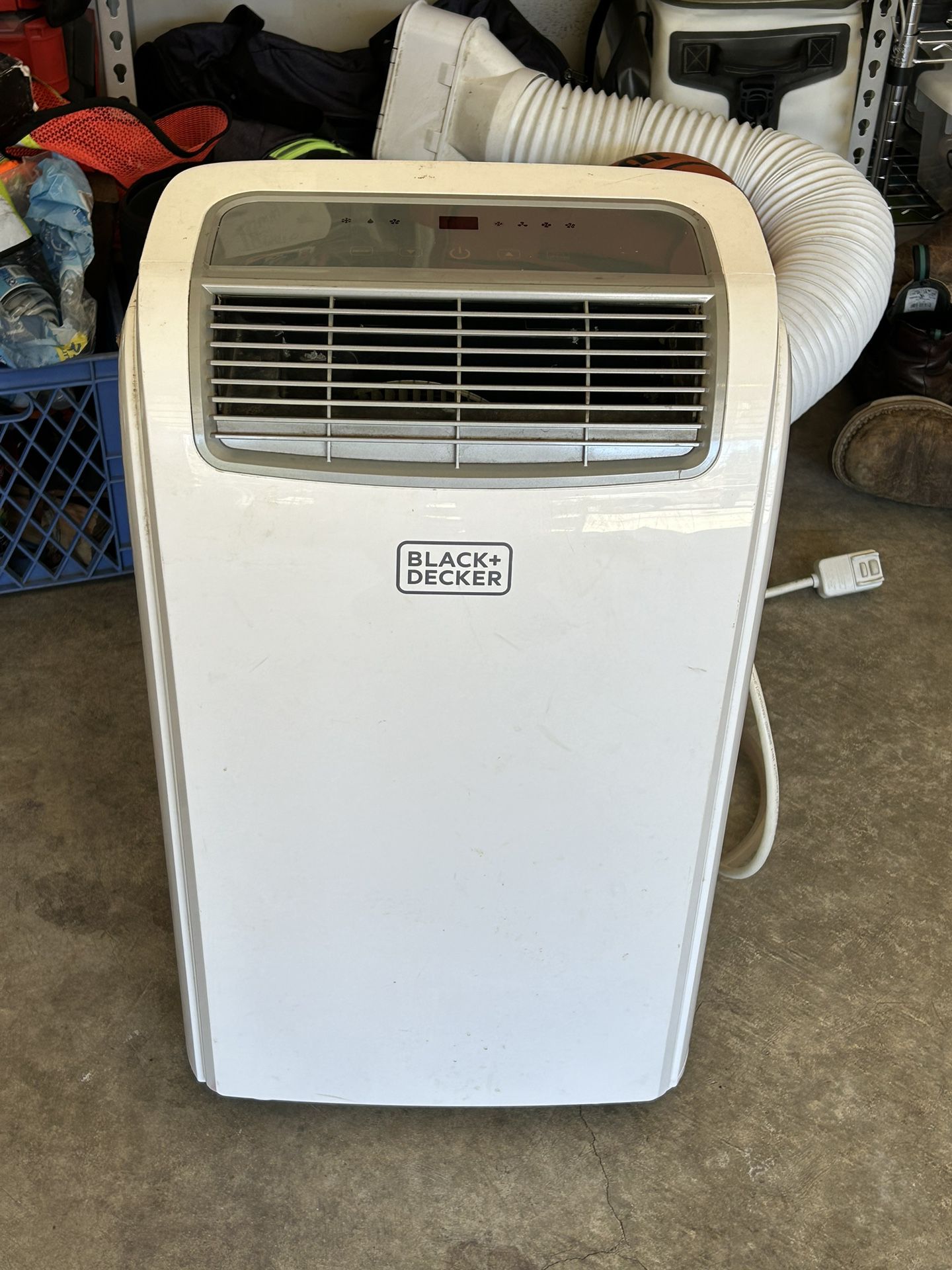 Stand Up Air Conditioner/Dehumidifier 