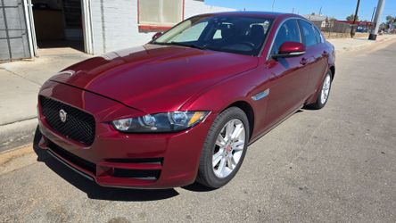2017 Jaguar XE