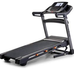 Nordic Track Commercial 1750 Treadmill 