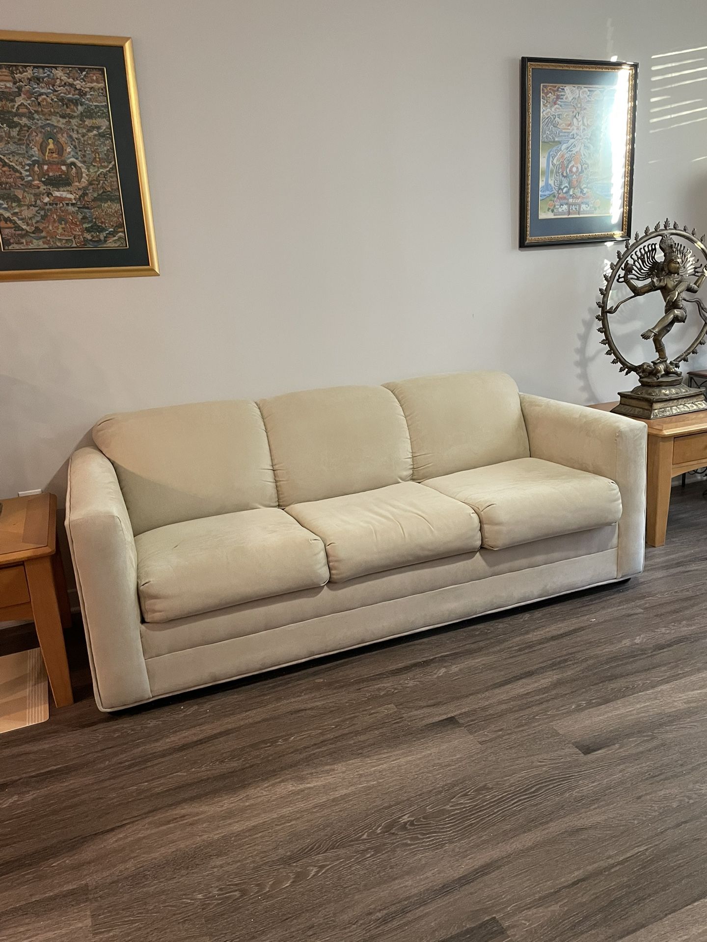 Queen Size Sleeper Sofa