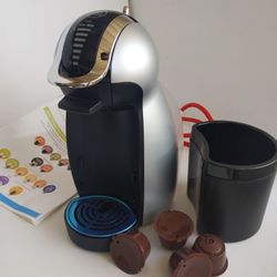 Cafetera Nescafé DolceGusto